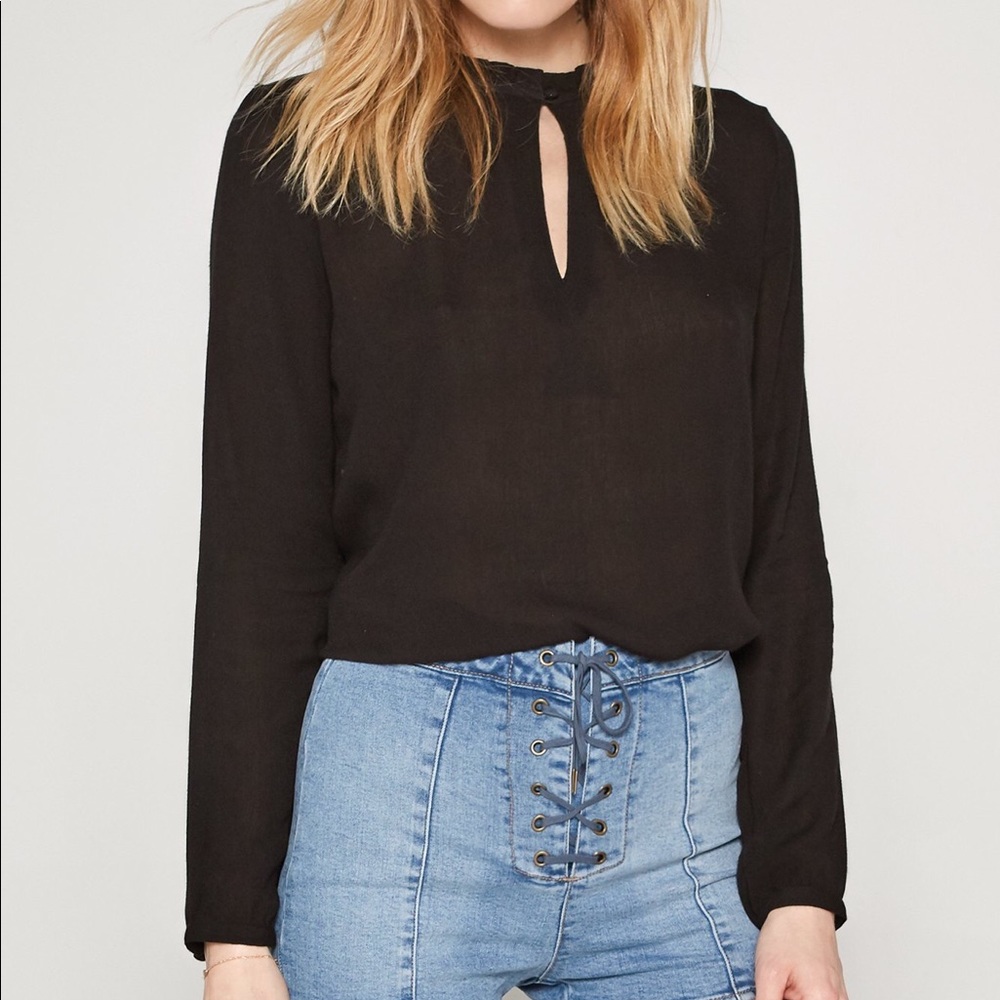 Amuse Society Black Long Sleeve Top With Key Hole